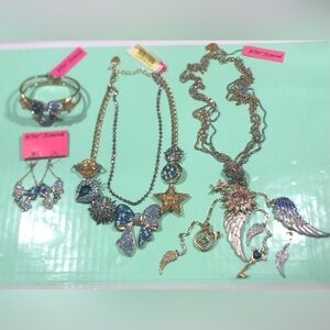 ⭐️ 🌚 ☀️ Rare Heavens to Betsey Lot of statement pieces 🔥